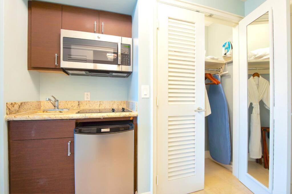 Stunning Studio Apartment Located At The Ritz Carlton-Key Biscayne 마이애미 외부 사진