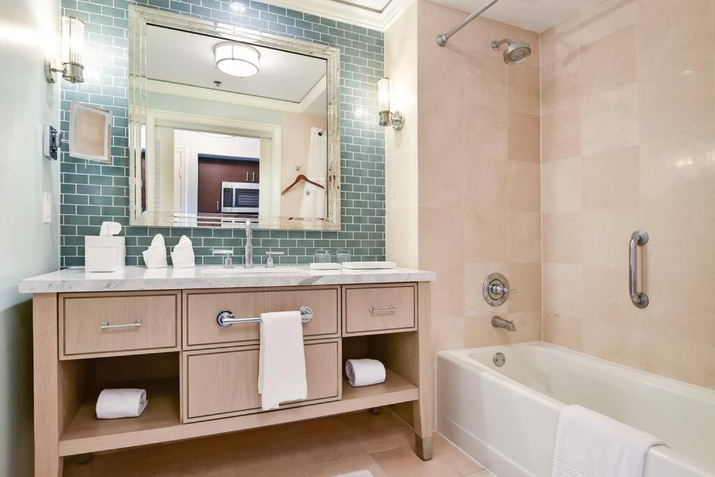 Stunning Studio Apartment Located At The Ritz Carlton-Key Biscayne 마이애미 외부 사진
