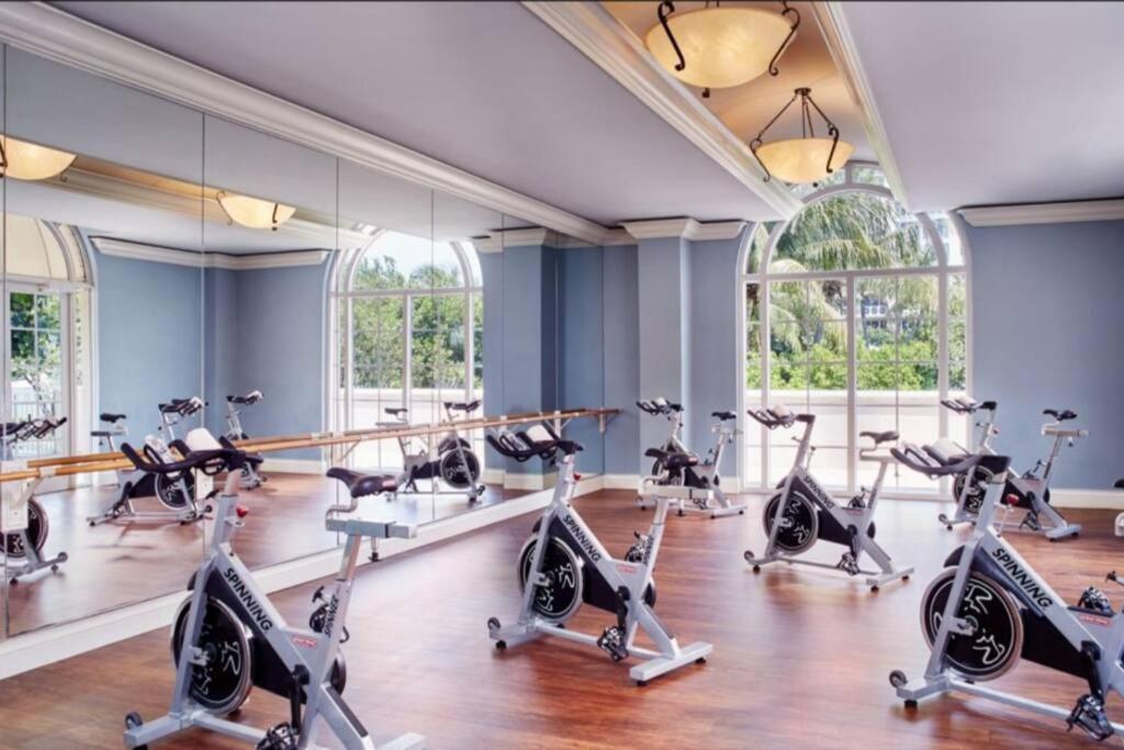 Stunning Studio Apartment Located At The Ritz Carlton-Key Biscayne 마이애미 외부 사진